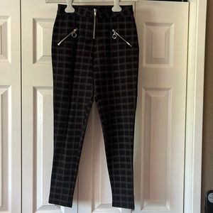 Hot Topic never worn small plad pants